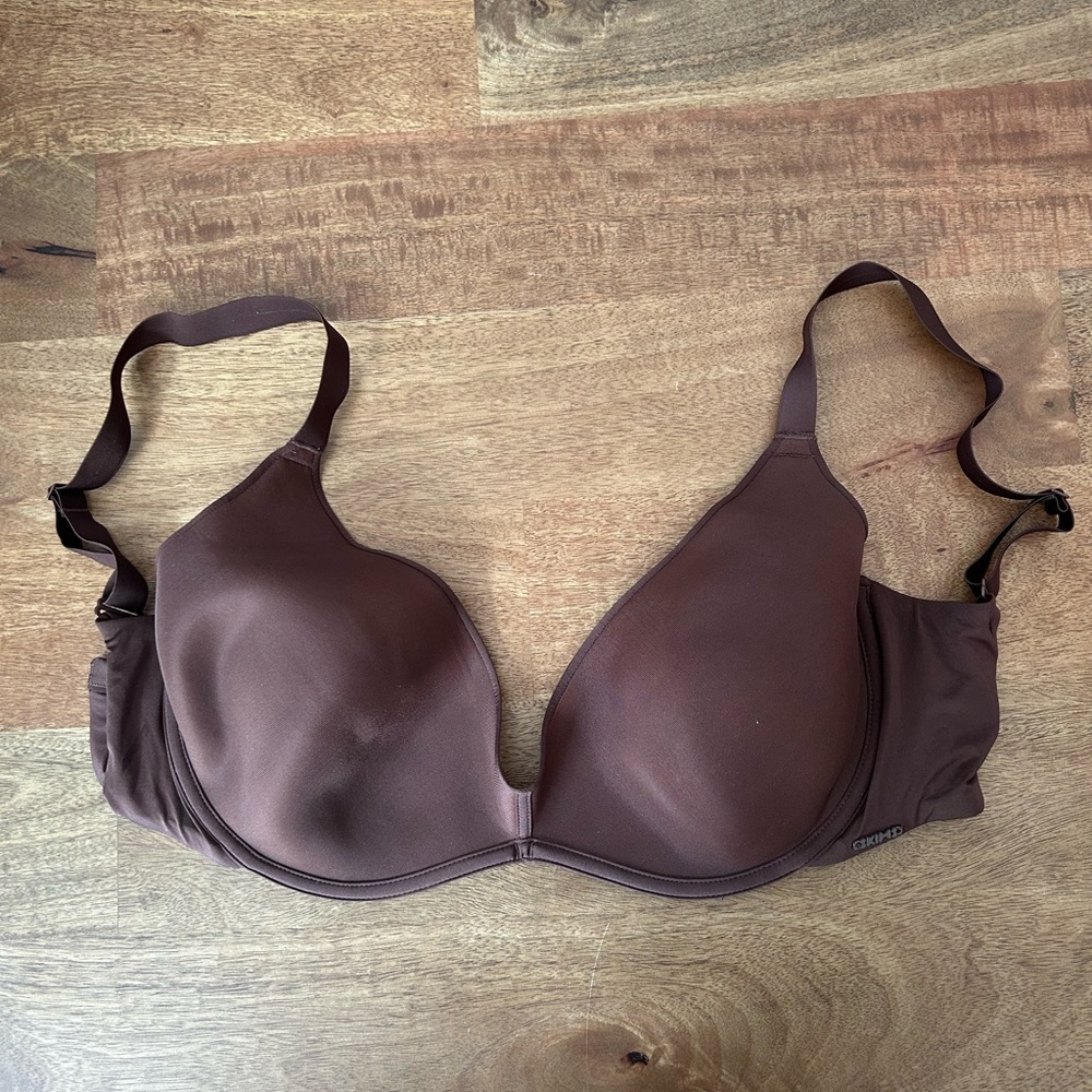 SKIMS Weightless Scoop Bra Cocoa
